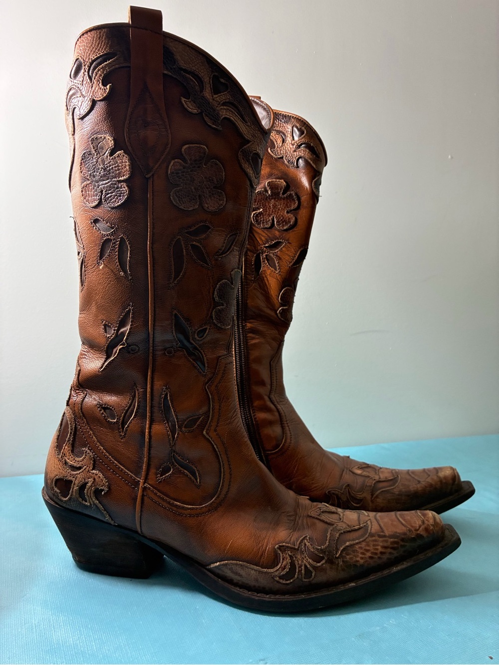 BROWNS Vintage Women's Brown Cognac Embroidered Leather Cowboy Boots Size 36